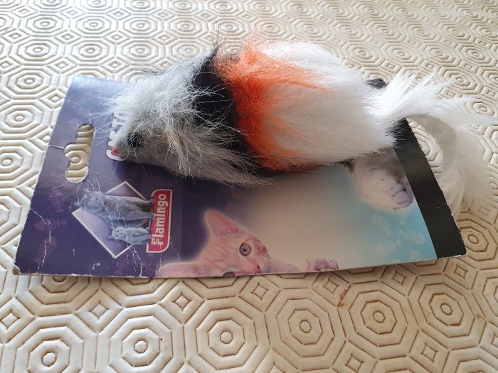 Les jouets chats en fin de série petit prix